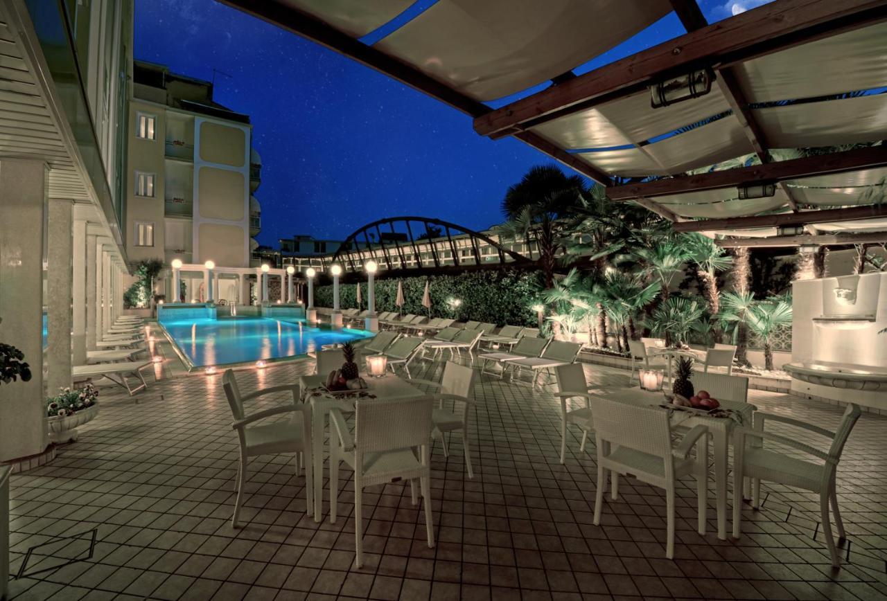 Hotel Aurora Terme アーバノ・テルメ エクステリア 写真