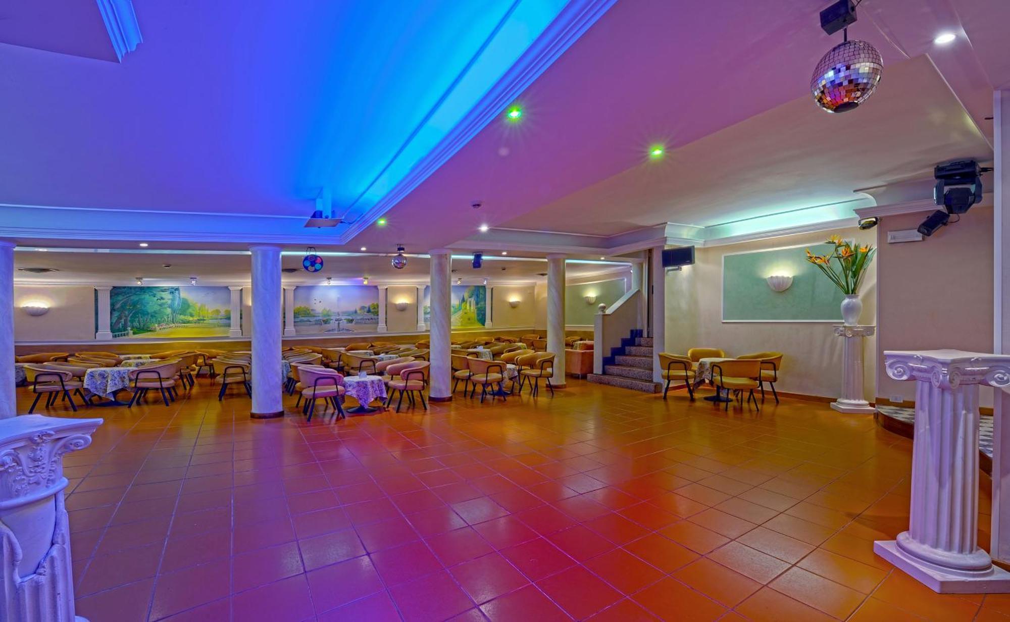 Hotel Aurora Terme アーバノ・テルメ エクステリア 写真