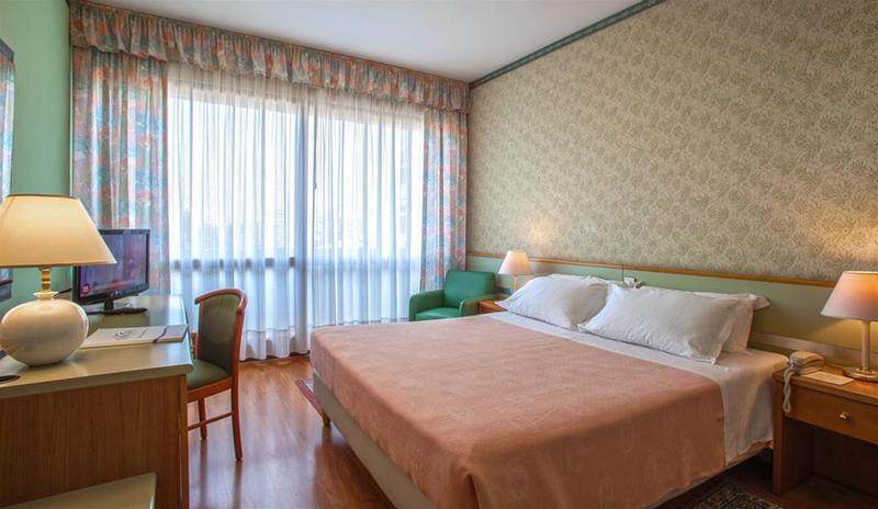 Hotel Aurora Terme アーバノ・テルメ エクステリア 写真